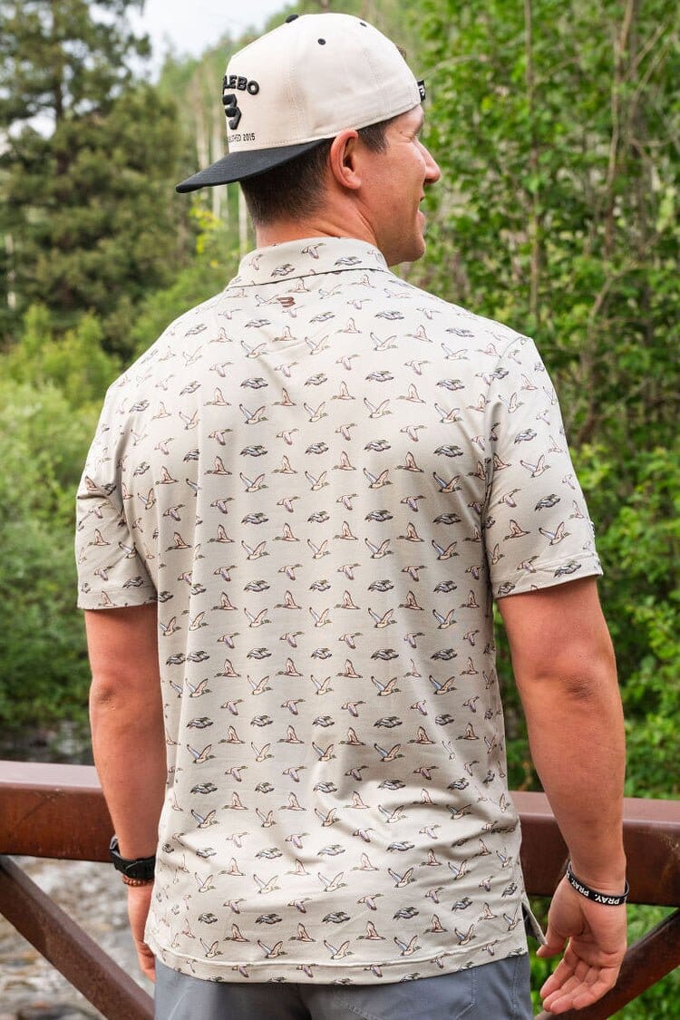 Performance Polo - Flying Ducks (green)