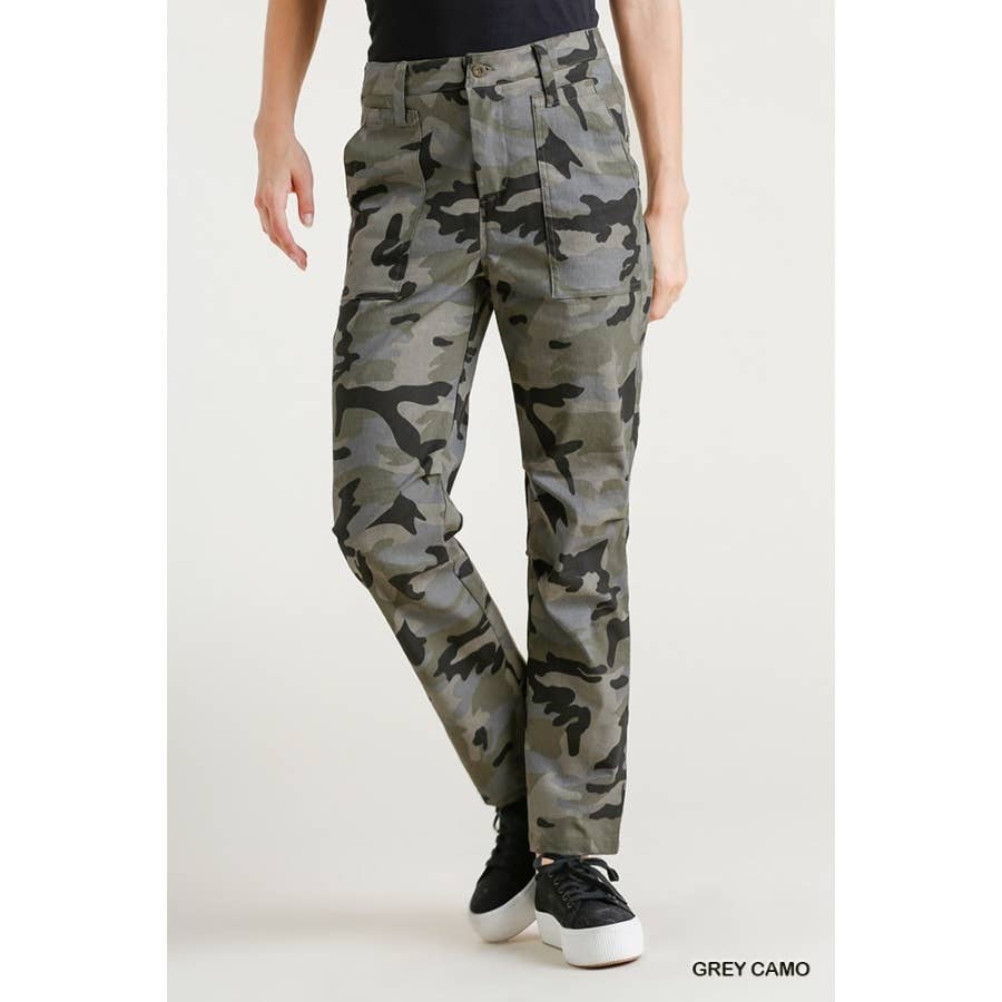 Camo Print Straight Pants with Pockets and Front Zipper
