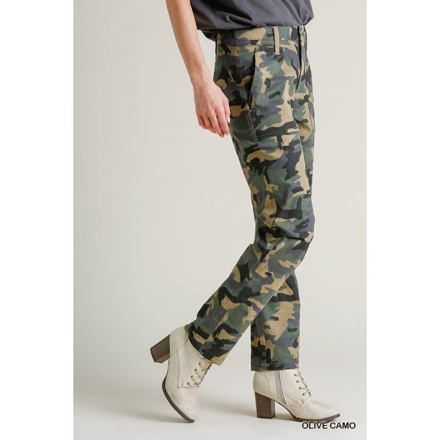 Camo Print Straight Pants with Pockets and Front Zipper