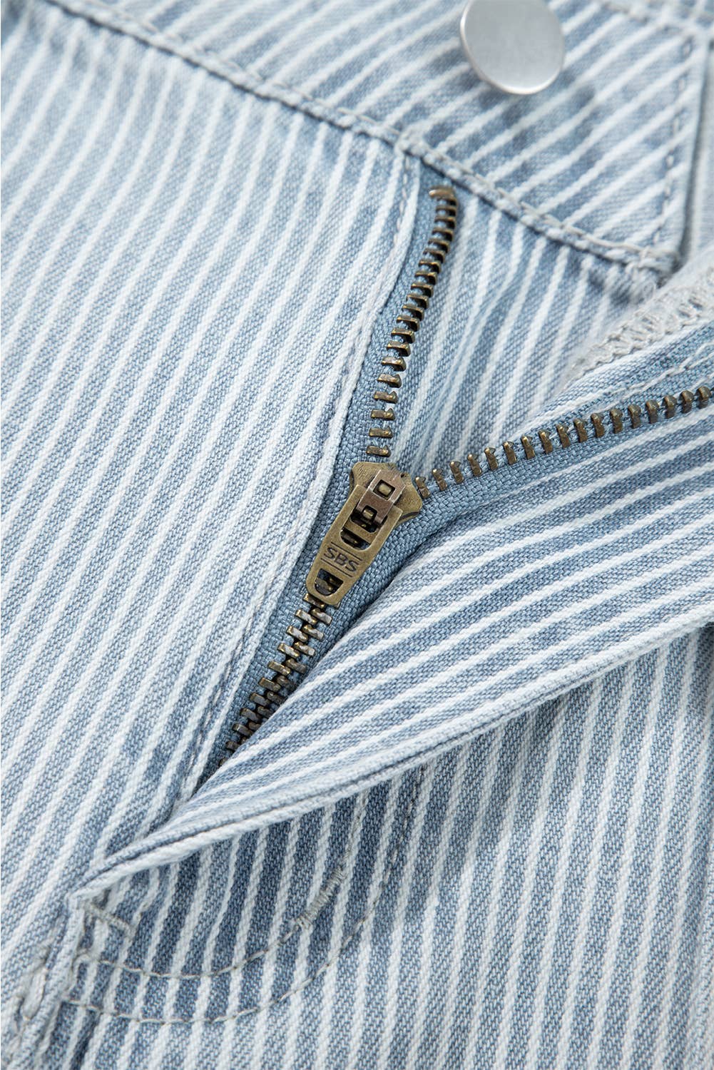 Cuffed Hem Wide Leg Jeans