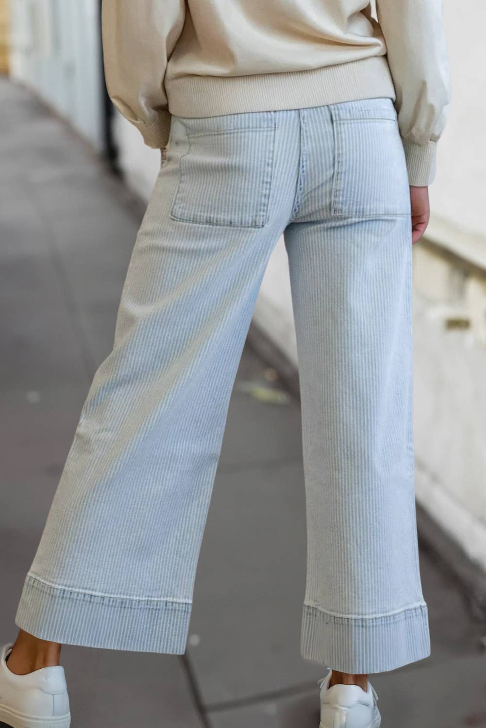 Cuffed Hem Wide Leg Jeans
