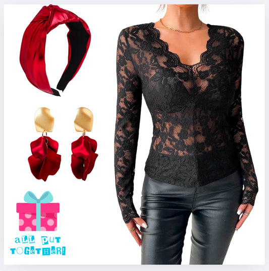 Black Scallop V-neck Lace Slim Fit Long Sleeve Top
